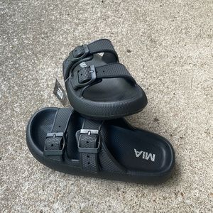 MIA Cushioned Sandals